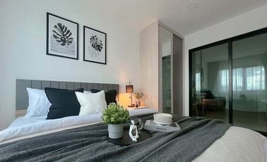 Wohnung zur Miete mit 1 Zimmer in Wang Thonglang, Bangkok
