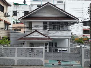 For rent 3 ベッドルーム house in Bang Na, Bangkok