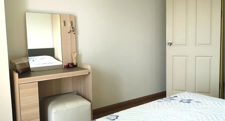 For sale 2 bedrooms condo in Watthana, Bangkok