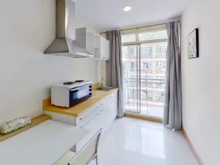 Wohnung zur Miete mit 1 Zimmer in Phra Khanong, Bangkok