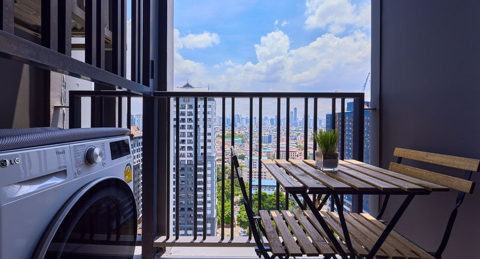 For rent 1 bed condo in Watthana, Bangkok