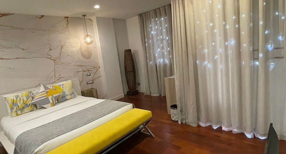 For rent 6 bedrooms condo in Pathum Wan, Bangkok