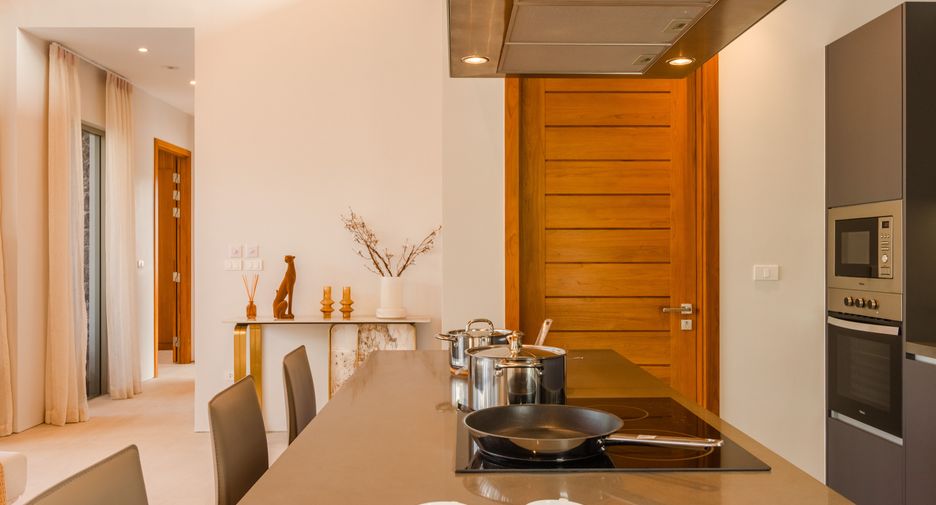 For sale 4 ベッドルーム villa in Thalang, Phuket