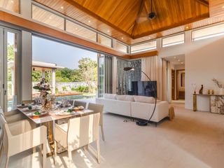 For sale 4 ベッドルーム villa in Thalang, Phuket