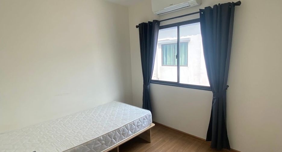 For rent 3 bedrooms townhouse in Prawet, Bangkok