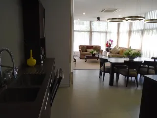 For rent 4 ベッドルーム villa in Watthana, Bangkok