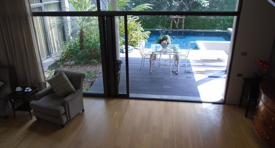 For rent 4 ベッドルーム villa in Watthana, Bangkok