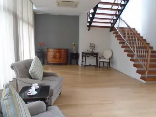 Villa en alquiler de 4 habitaciones en Watthana, Bangkok