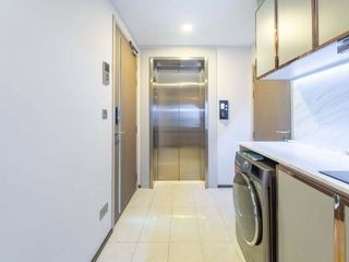 Condo en venta de 2 habitaciones en Ratchathewi, Bangkok