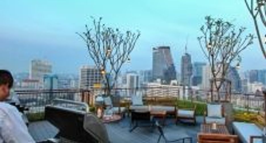 For rent 4 bedrooms condo in Sathon, Bangkok