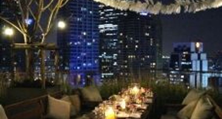 For rent 4 bedrooms condo in Sathon, Bangkok