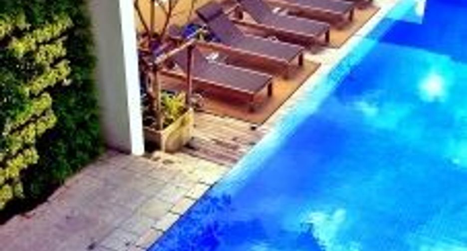For rent 4 bedrooms condo in Sathon, Bangkok