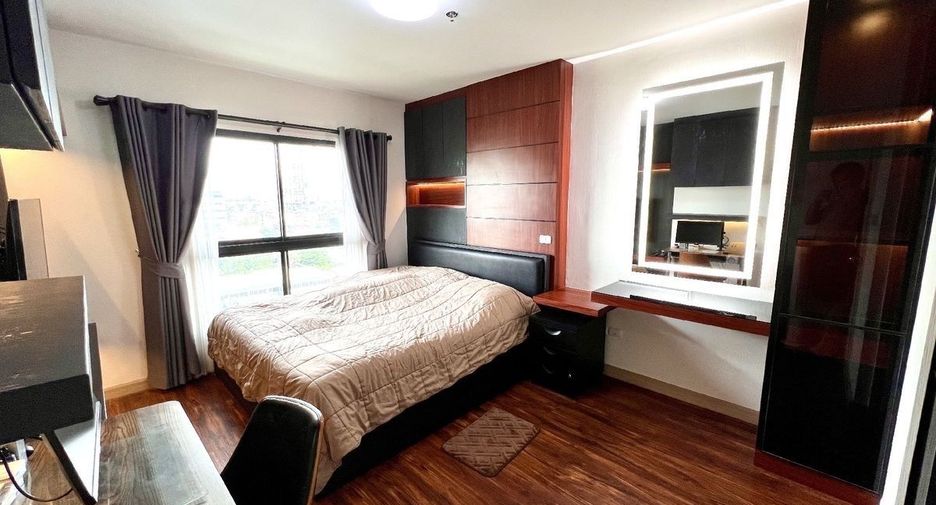 For rent 1 bed condo in Thon Buri, Bangkok