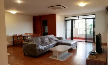 Wohnung zur Miete mit 3 Zimmer in Watthana, Bangkok