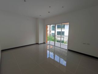 For sale 4 bedrooms apartment in Mueang Phuket, Phuket