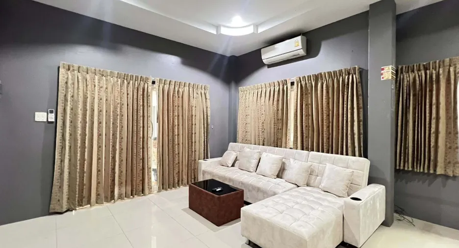 ให้เช่า 3 ห้องนอน บ้านเดี่ยว ใน เมืองภูเก็ต, ภูเก็ต