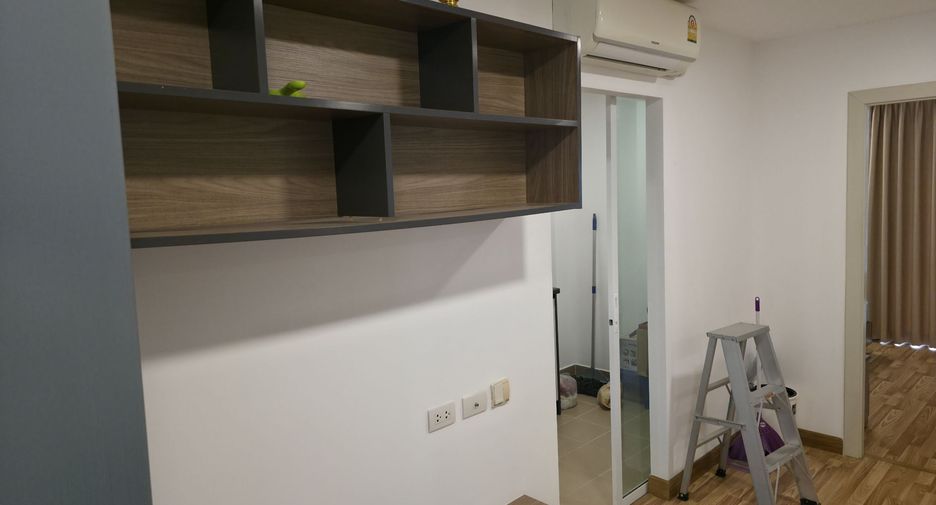 For rent 3 bedrooms condo in Bang Kapi, Bangkok