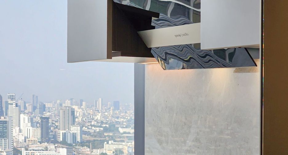 For sale 2 bedrooms condo in Ratchathewi, Bangkok