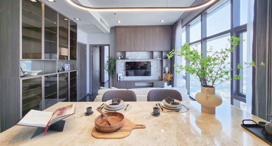 For sale 2 bedrooms condo in Ratchathewi, Bangkok
