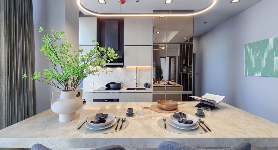 For sale 2 bedrooms condo in Ratchathewi, Bangkok