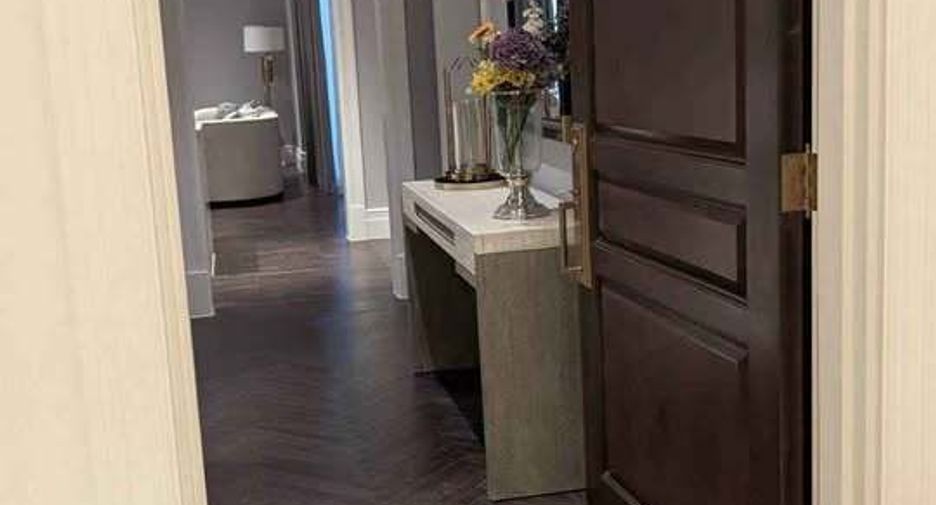 Condo en alquiler de 3 habitaciones en Pathum Wan, Bangkok