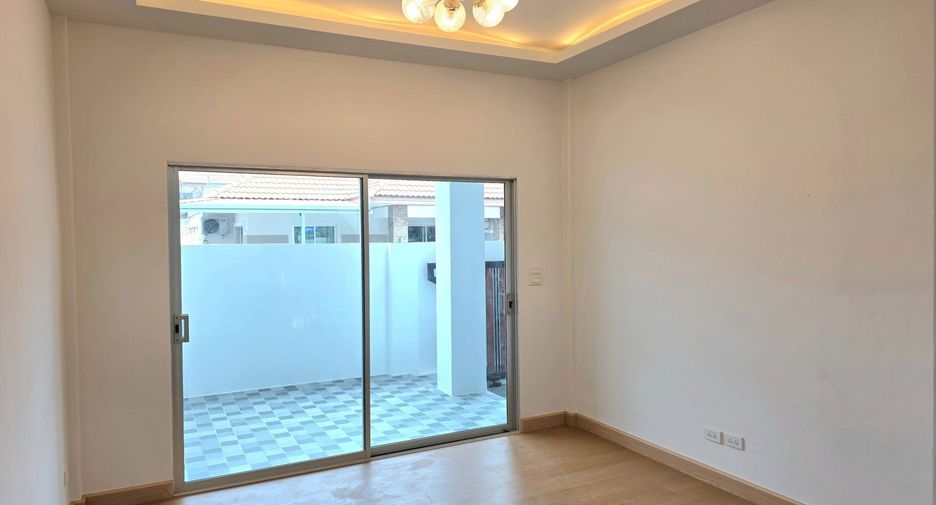 For sale 2 bedrooms townhouse in Thalang, Phuket