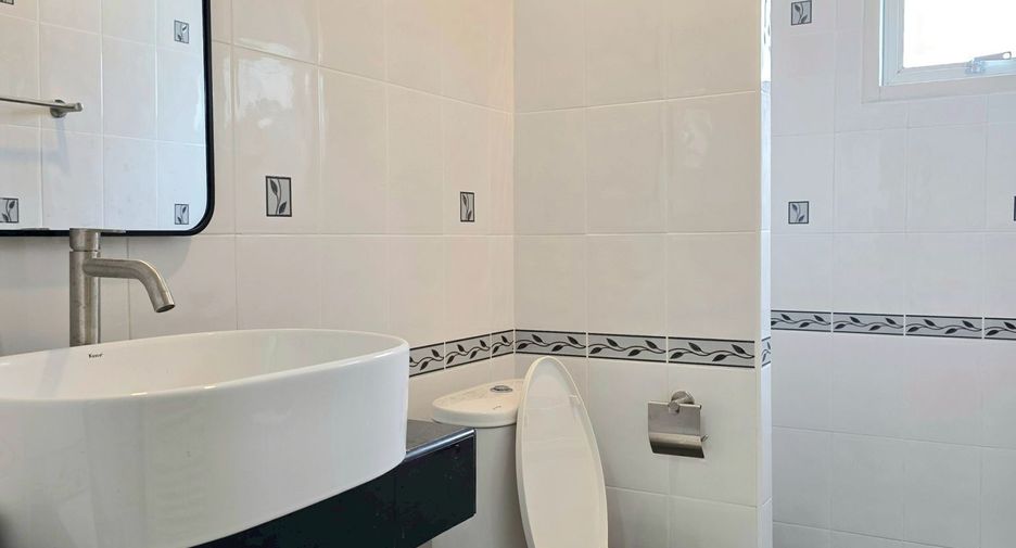 For sale 2 bedrooms townhouse in Thalang, Phuket