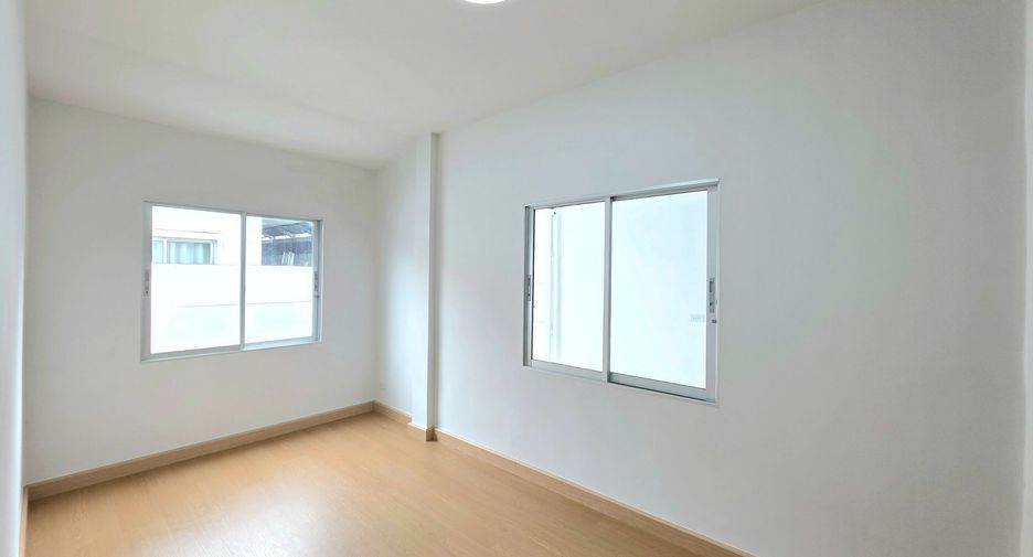 For sale 2 bedrooms townhouse in Thalang, Phuket