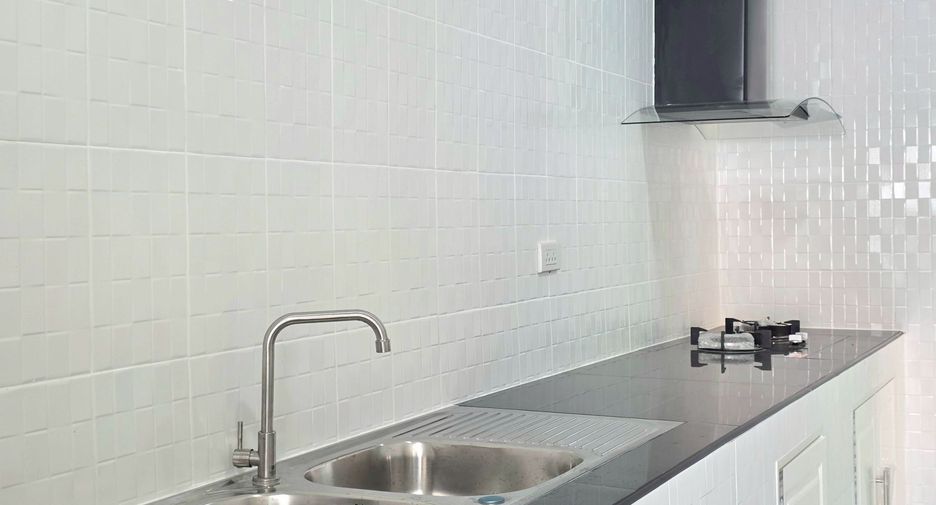 For sale 2 bedrooms townhouse in Thalang, Phuket