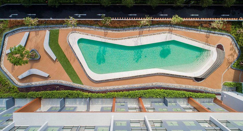 For sale 2 bedrooms condo in Phasi Charoen, Bangkok