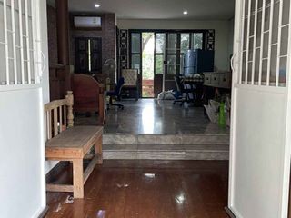 For sale 4 ベッドルーム townhouse in Suan Luang, Bangkok
