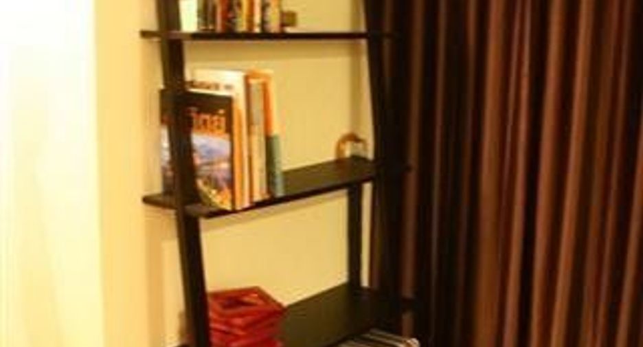For rent studio condo in Pathum Wan, Bangkok