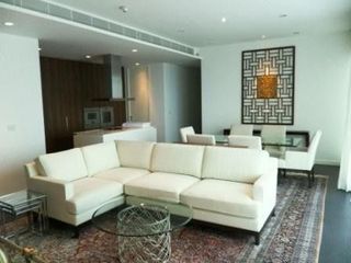 À louer 3 chambres condo à Pathum Wan, Bangkok