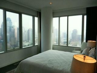 À louer 3 chambres condo à Pathum Wan, Bangkok