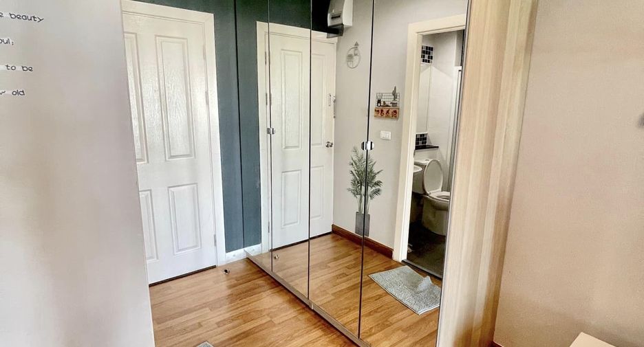 For sale 1 bed condo in Bang Khen, Bangkok