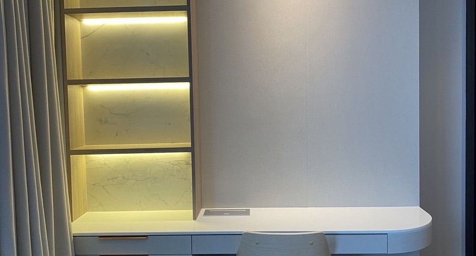 Condo en alquiler de 2 habitaciones en Khlong Toei, Bangkok