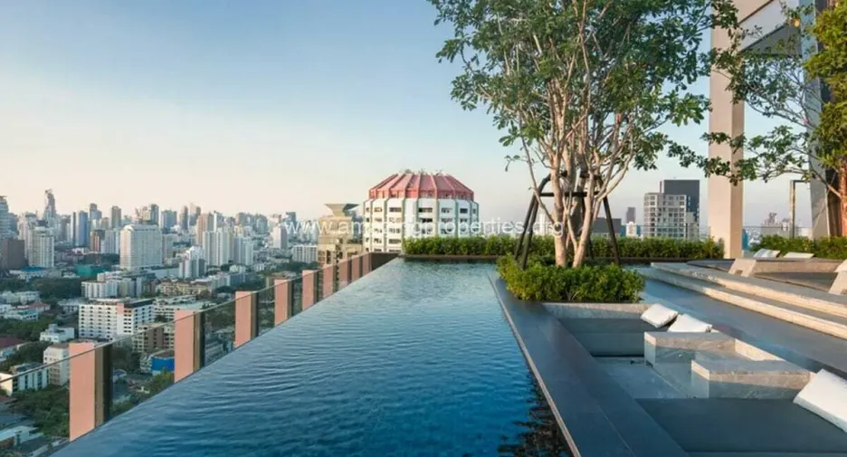 For rent 2 ベッドルーム condo in Khlong Toei, Bangkok