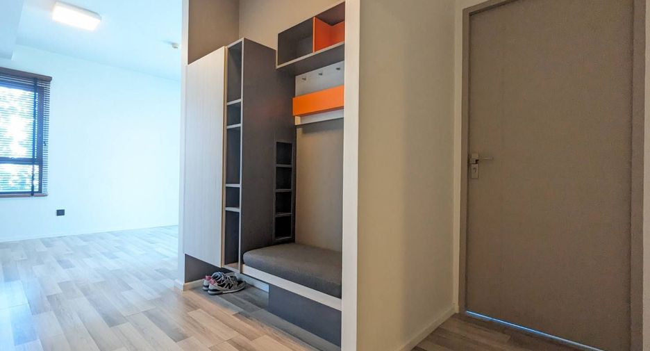 For sale 2 bedrooms condo in Bang Khun Thian, Bangkok