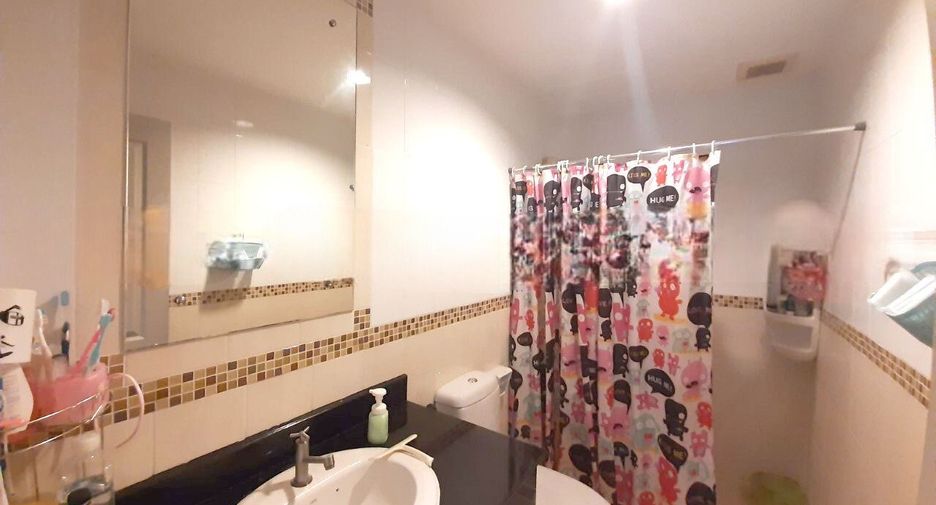 For sale 3 bedrooms townhouse in Lat Phrao, Bangkok