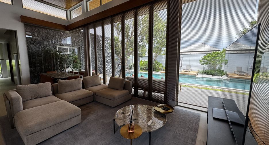 For sale and for rent 4 bedrooms villa in Thalang, Phuket