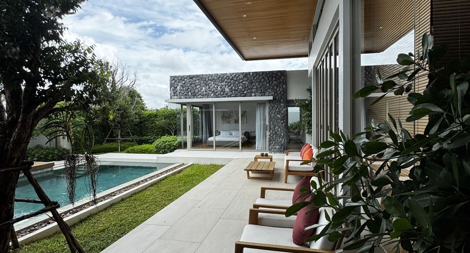 For sale and for rent 4 bedrooms villa in Thalang, Phuket