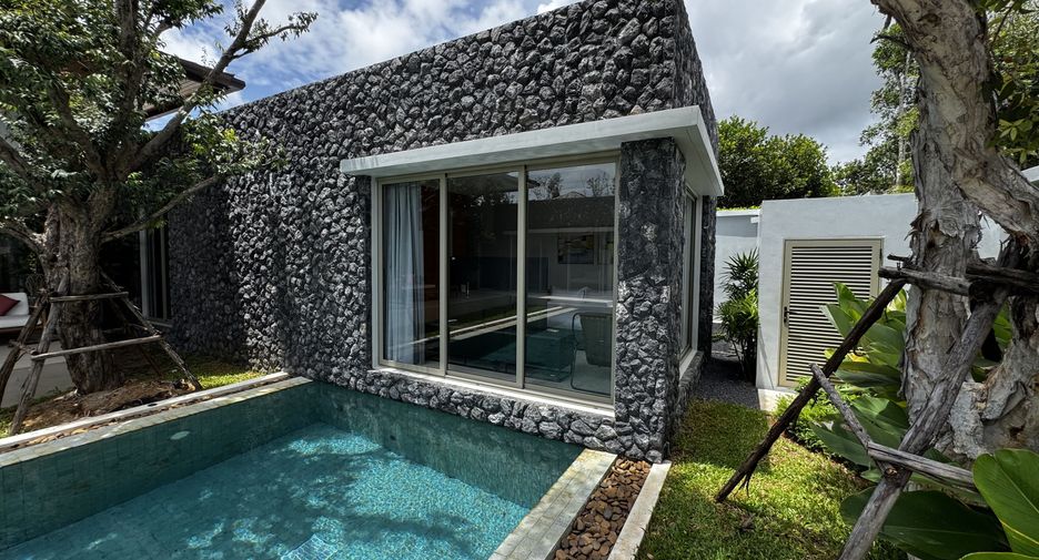 For sale and for rent 4 bedrooms villa in Thalang, Phuket