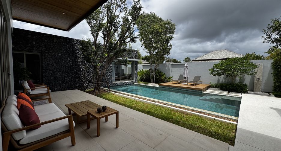 For sale and for rent 4 bedrooms villa in Thalang, Phuket