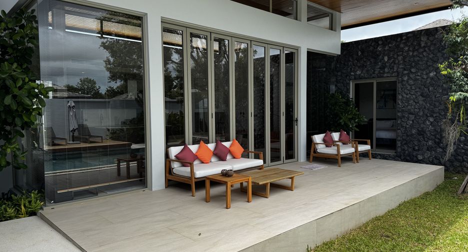 For sale and for rent 4 bedrooms villa in Thalang, Phuket