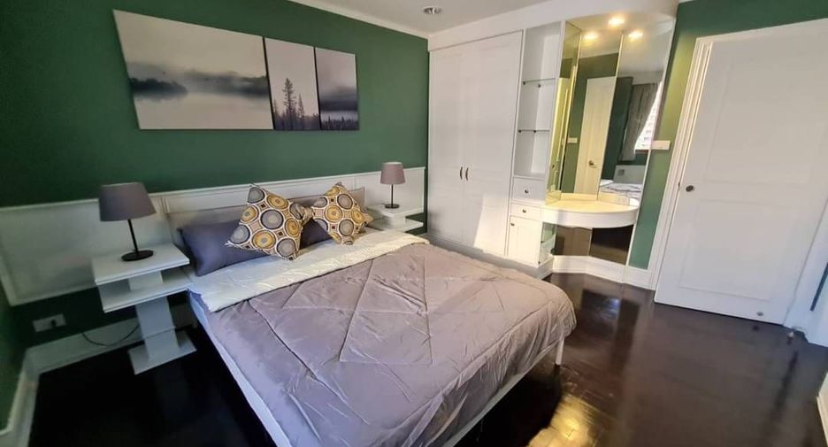 For rent 2 bedrooms apartment in Sathon, Bangkok