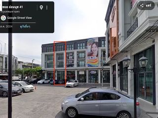 For rent retail Space in Prawet, Bangkok