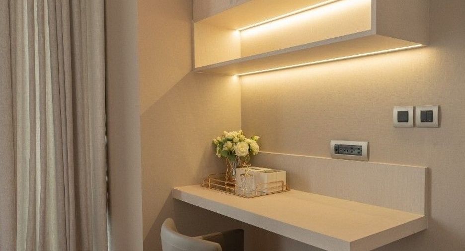 For rent 2 bedrooms condo in Watthana, Bangkok