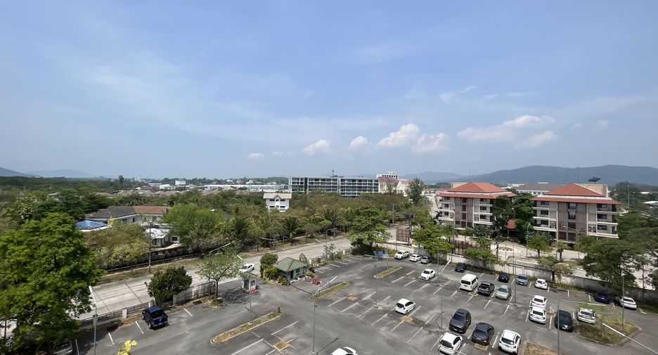 For rent 2 bedrooms apartment in Mueang Phuket, Phuket