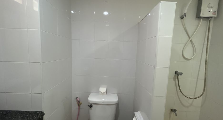For rent 2 bedrooms apartment in Mueang Phuket, Phuket