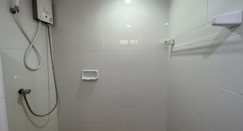 For rent 2 bedrooms apartment in Mueang Phuket, Phuket